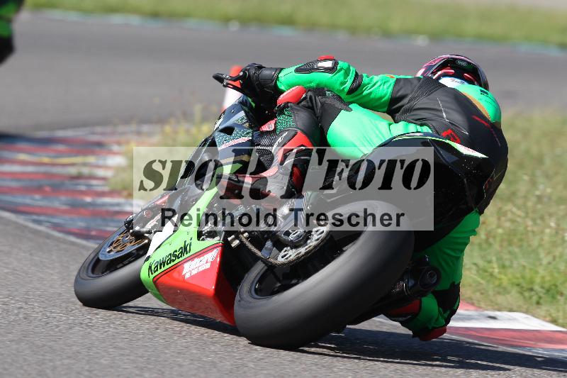 Archiv-2022/36 06.07.2022 Speer Racing ADR/Gruppe rot/backside